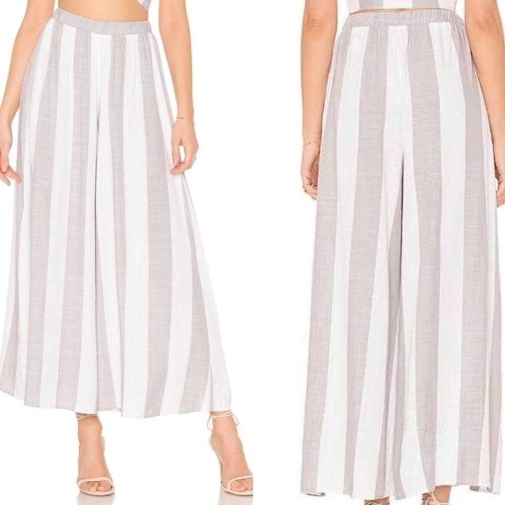 NEW Show Me Your Mumu Explorer Gaucho Pants Grey White Wide Leg